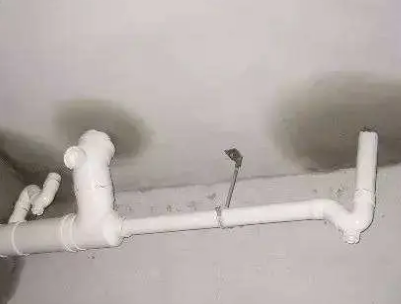 中卫市卫生间测漏水的几种情景